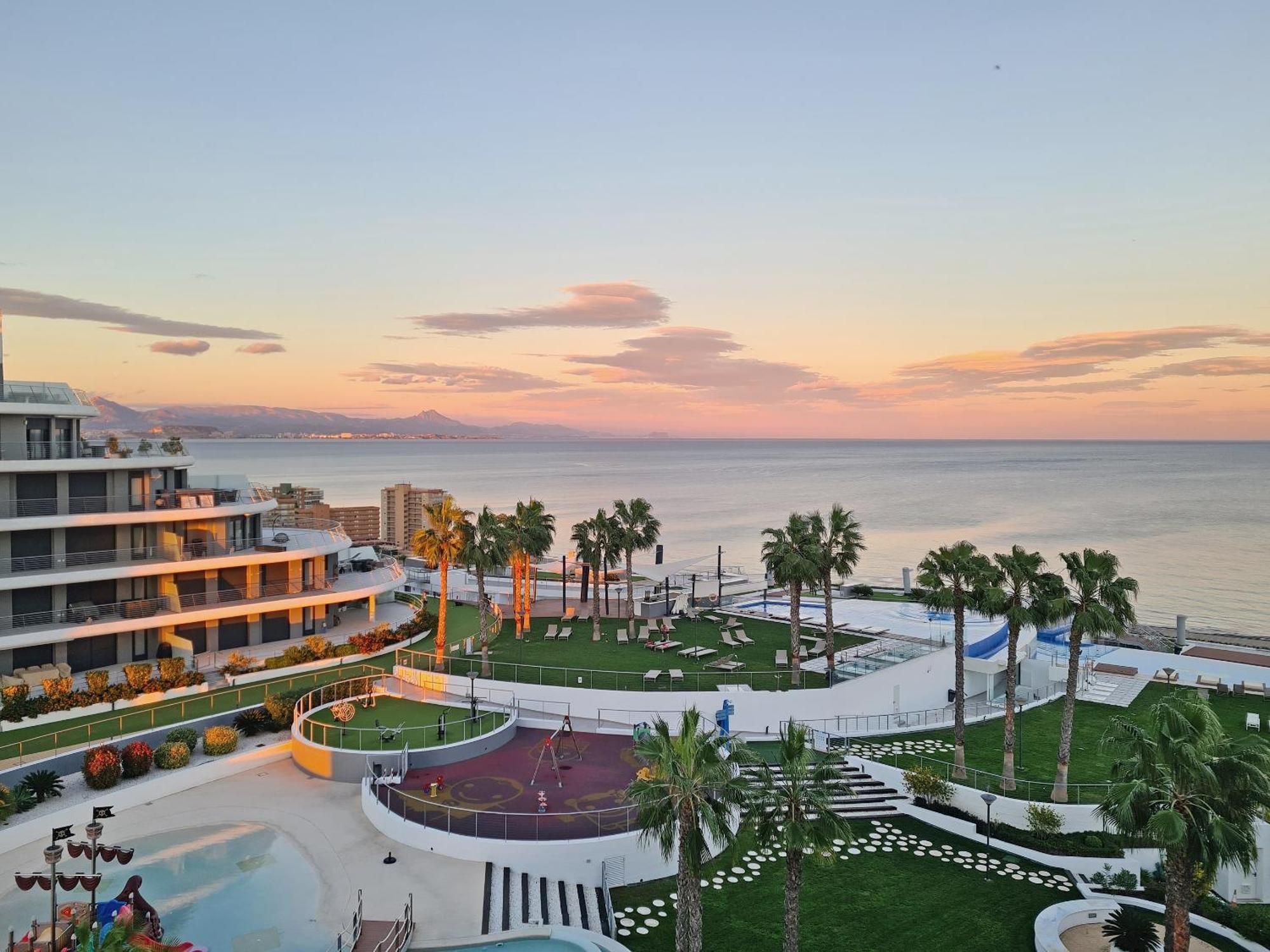 Infinity View Penthouses By Nras Arenales del Sol Camera foto